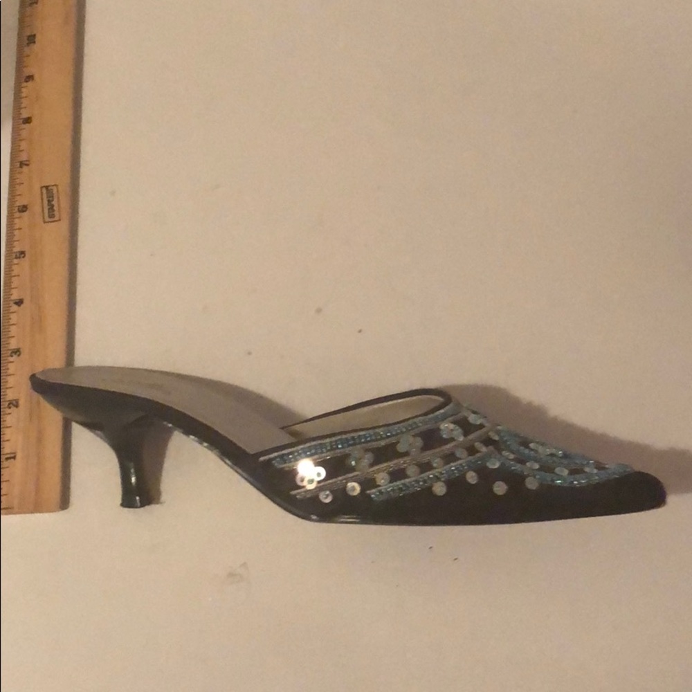 Shoes - Picture 3 of 3